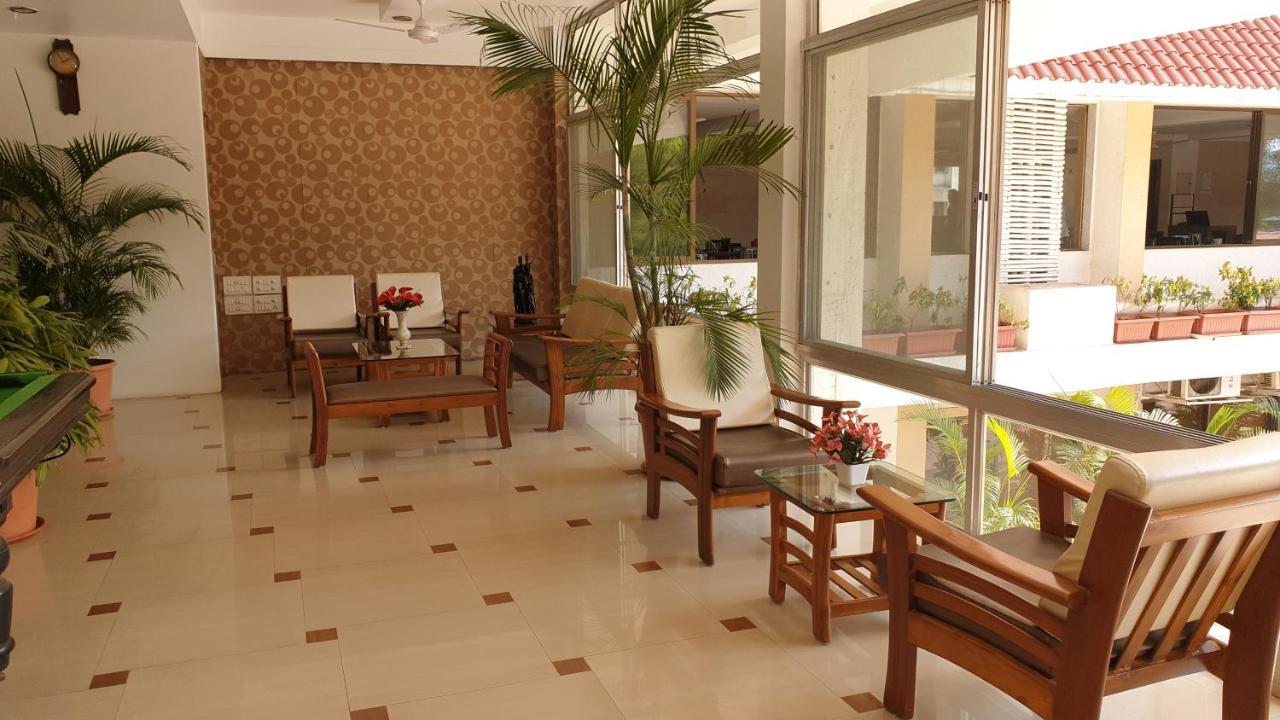 Resort Silver Hills Lonavala Exterior photo